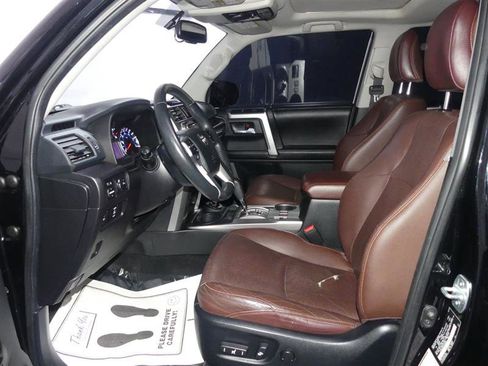 Used 2015 Toyota 4Runner Limited image 21