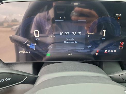 New 2026 Chevrolet Equinox EV LT image 15