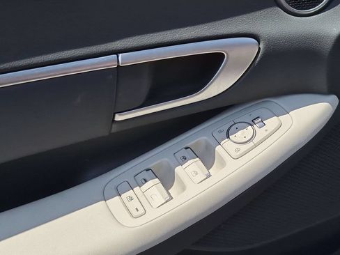 Used 2025 Hyundai Sonata SEL FWD image 13