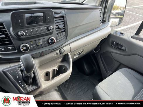 Used 2024 Ford Transit 250 Low Roof AWD w/ Exterior Upgrade Package image 26