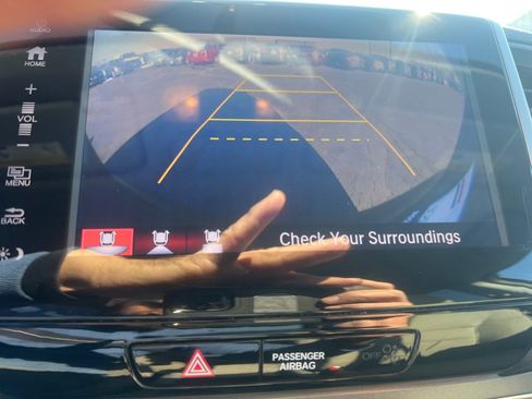 Used 2017 Honda Pilot EX image 33