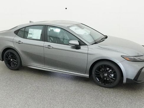 New 2026 Toyota Camry SE FWD image 12