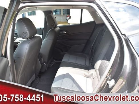 Certified 2024 Chevrolet Trax LT w/ Driver Confidence Package FWD image 19