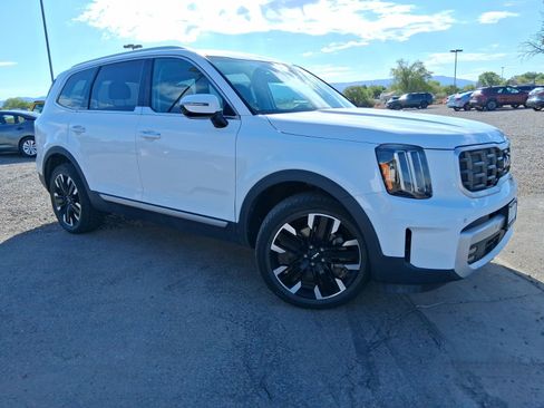 Used 2023 Kia Telluride SX AWD/4WD image 4