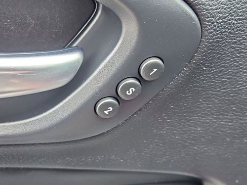 Used 2020 Jeep Cherokee Limited image 20