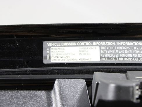 Used 2019 Tesla Model 3 Standard Range Plus image 29