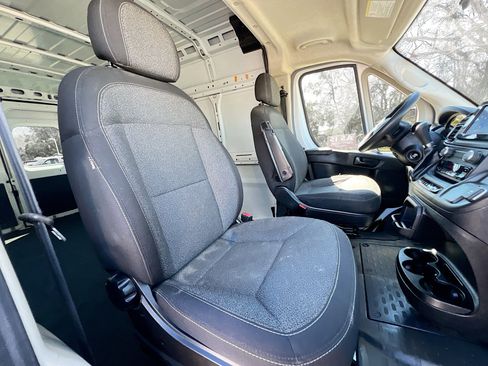 Used 2022 RAM ProMaster 2500 image 31