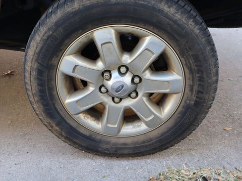 Used 2013 Ford F150 XLT w/ XLT Chrome Pkg RWD image 25