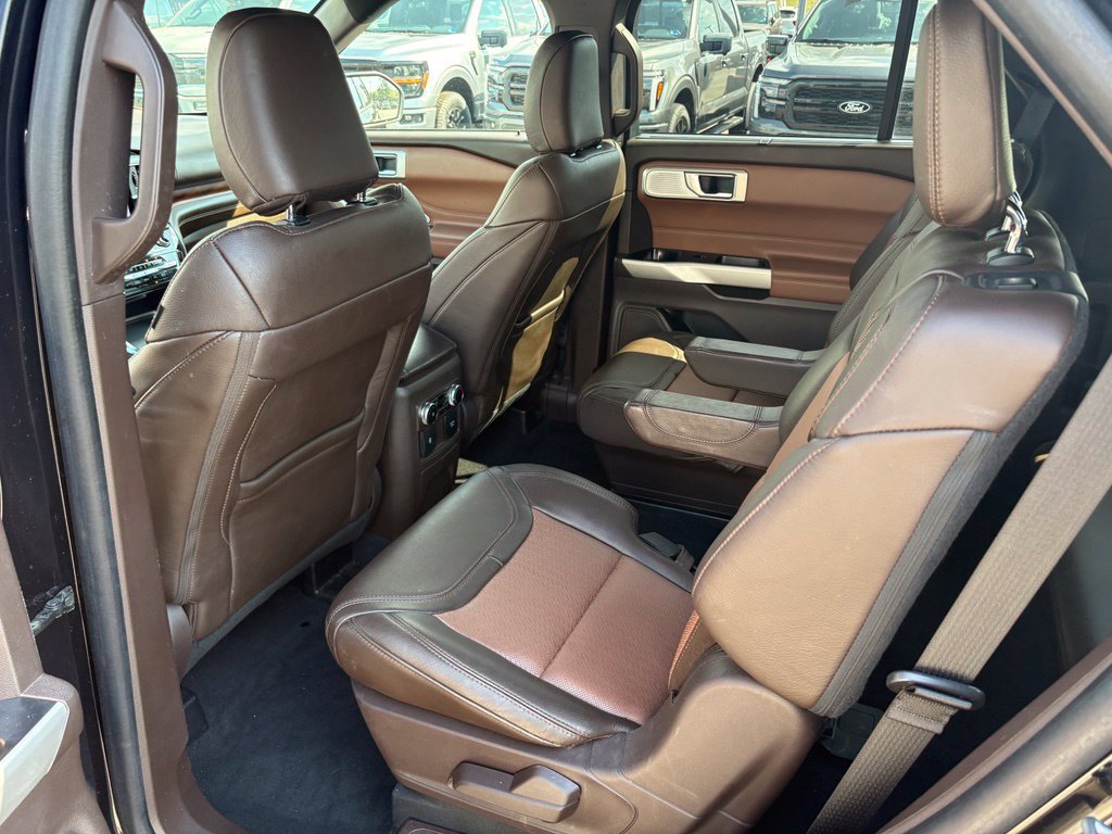 Used 2022 Ford Explorer King Ranch AWD/4WD image 7