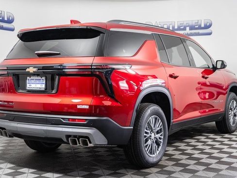 New 2026 Chevrolet Traverse LT image 11