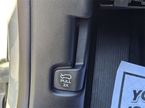 New 2026 Ford Explorer ST-Line image 17