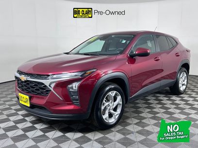 Used 2024 Chevrolet Trax LS w/ LS Convenience Package