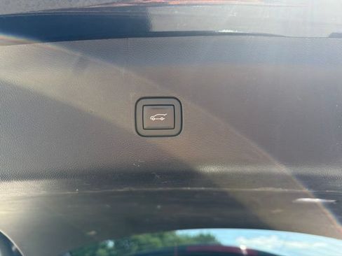 Certified 2023 Buick Enclave Essence w/ Trailering Package, 5000 lbs. AWD/4WD image 14