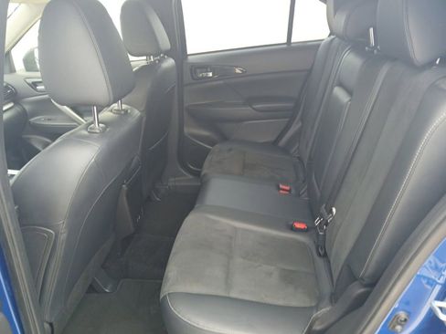 Used 2025 Mitsubishi Eclipse Cross SE image 12