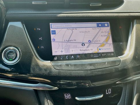 Used 2021 Cadillac XT6 Sport w/ Platinum Package AWD/4WD image 13