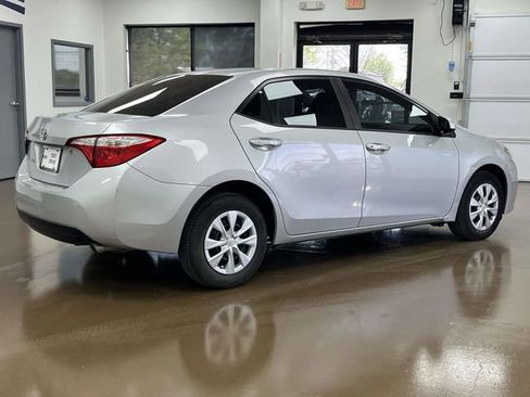 Used 2015 Toyota Corolla L image 6