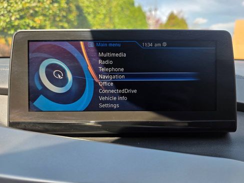 Used 2015 BMW i8 AWD/4WD image 22