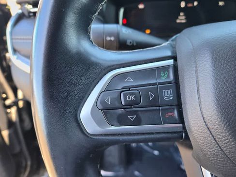 Used 2022 Jeep Compass High Altitude AWD/4WD image 21
