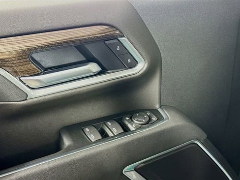 New 2026 Chevrolet Silverado 2500 LT image 18
