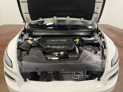 Used 2017 Jeep Cherokee Limited AWD/4WD image 83