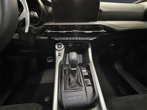 Used 2024 Dodge Hornet R/T image 11