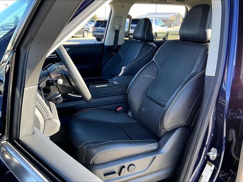 Certified 2025 INFINITI QX80 Luxe image 33