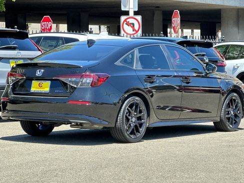 Used 2026 Honda Civic Sport image 5