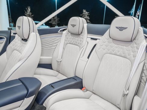 New 2026 Bentley Continental GTC AWD/4WD image 22