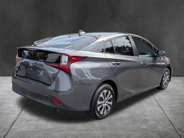 Used 2020 Toyota Prius LE AWD/4WD image 5