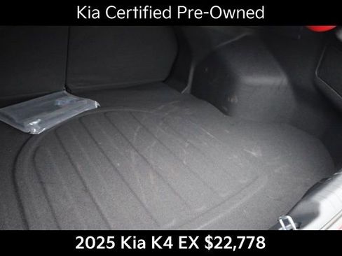 Certified 2025 Kia K4 EX image 31