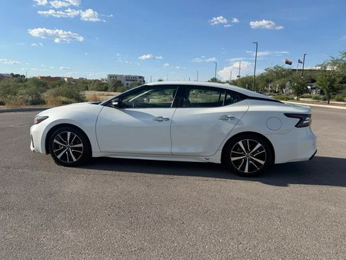 Used 2022 Nissan Maxima SV FWD image 5