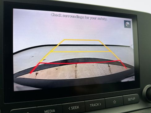 Used 2023 Hyundai Kona SEL image 15