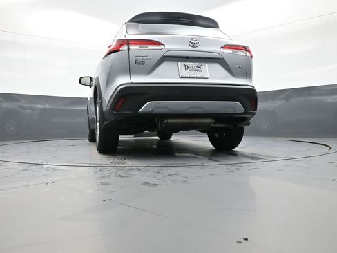 Certified 2024 Toyota Corolla Cross L image 30