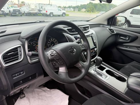 Used 2021 Nissan Murano S FWD image 21