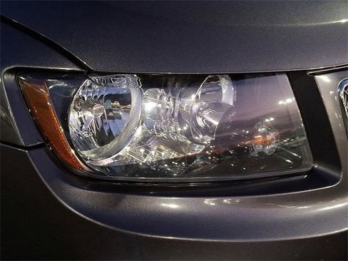 Used 2016 Jeep Compass High Altitude image 13