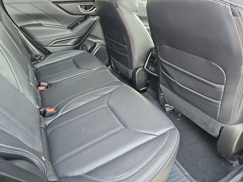 Used 2021 Subaru Forester Limited AWD/4WD image 14