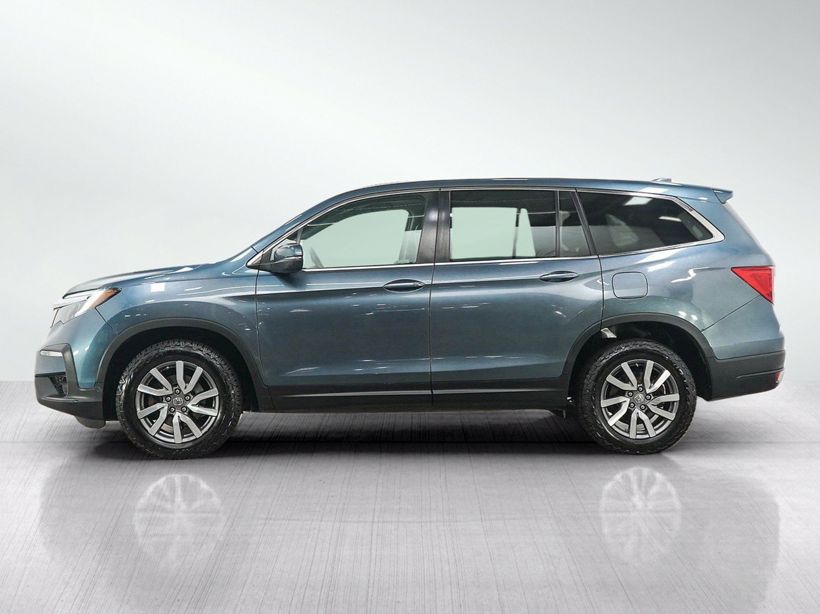 Used 2019 Honda Pilot EX-L image 2