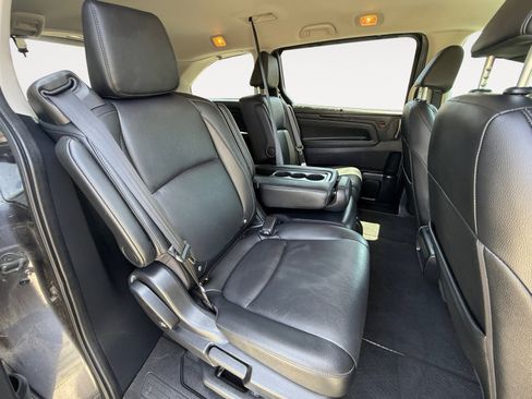 Used 2025 Honda Odyssey EX-L image 18