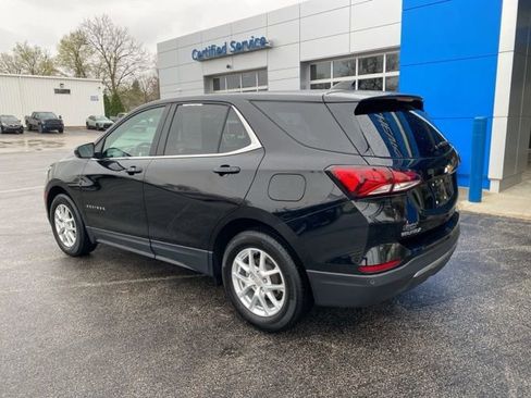 Used 2024 Chevrolet Equinox LT FWD image 3