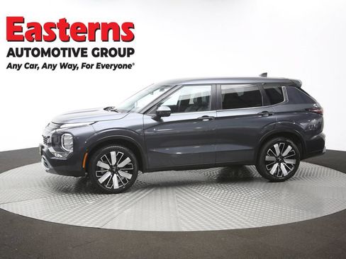 Used 2025 Mitsubishi Outlander SE AWD/4WD image 59