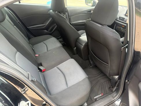 Used 2016 MAZDA MAZDA3 i Sport FWD image 20