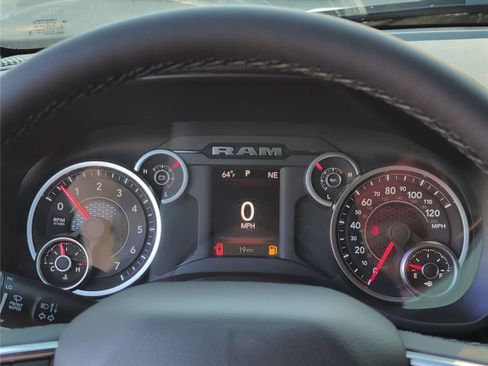 New 2026 RAM 1500 Big Horn AWD/4WD image 20