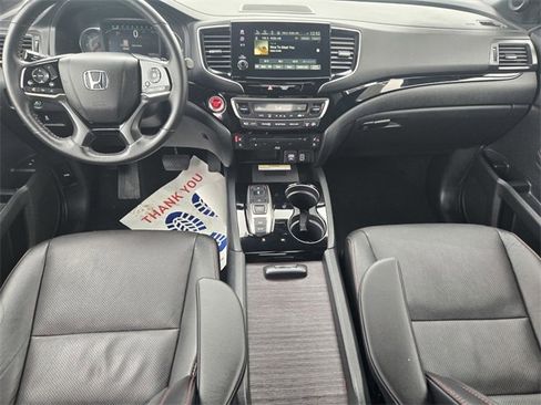 Used 2022 Honda Pilot Black Edition image 11