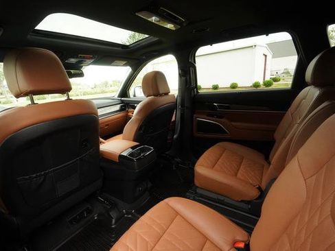 Used 2025 Kia Telluride EX X-Line AWD/4WD image 28