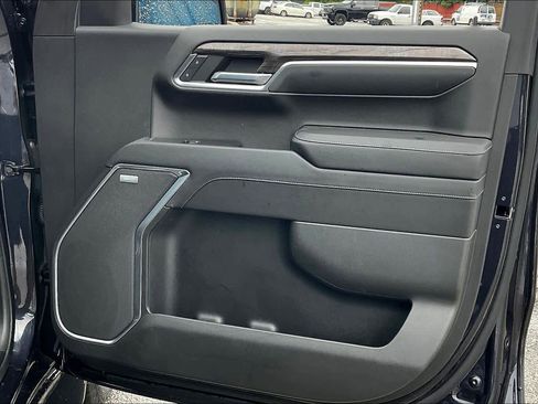 Used 2023 Chevrolet Silverado 1500 LTZ w/ LTZ Premium Texas Edition image 23