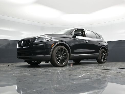 Used 2023 Lincoln Nautilus Reserve w/ Equipment Group 201A image 55