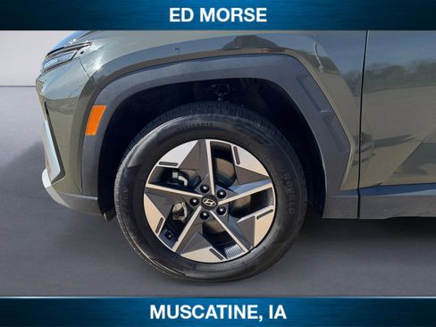 Used 2025 Hyundai Tucson SEL AWD/4WD image 14