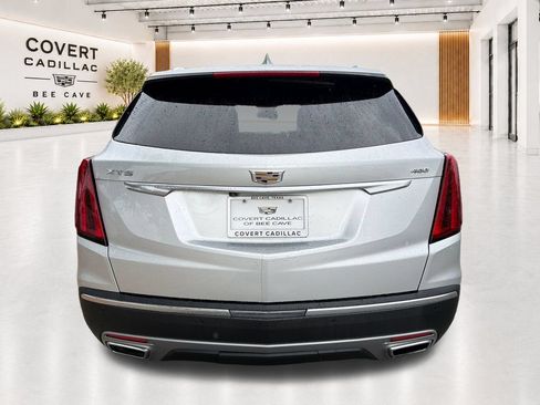Used 2020 Cadillac XT5 Premium Luxury FWD image 9