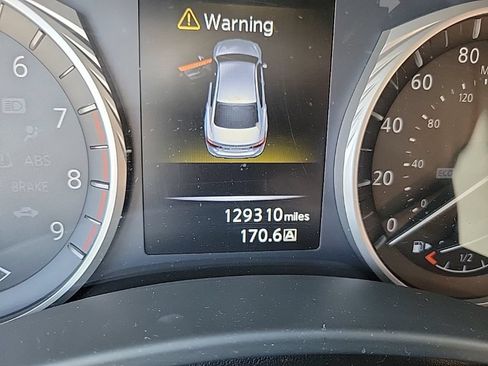 Used 2018 INFINITI Q50 Sport AWD/4WD image 11