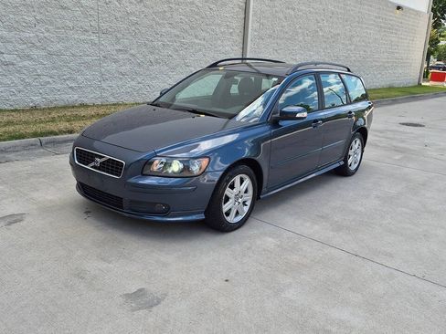 Used 2007 Volvo V50 2.4i FWD image 2